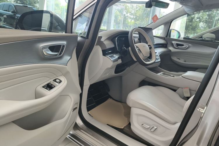 Used Roewe iMAX8 New Energy 2025 1.5T DMH Lu Zun Deluxe Edition Driver Seat