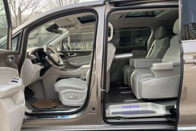 Used Roewe iMAX8 New Energy 2025 1.5T DMH Lu Zun Deluxe Edition Exterior 12