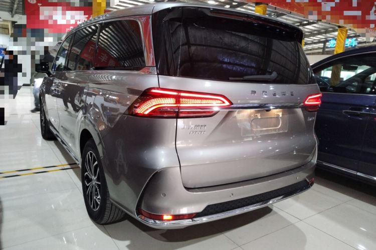 Used Roewe iMAX8 New Energy 2025 1.5T DMH Lu Zun Deluxe Edition Exterior 2