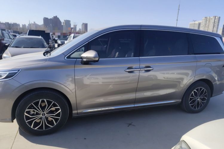 Used Roewe iMAX8 New Energy 2025 1.5T DMH Lu Zun Deluxe Edition Exterior 3