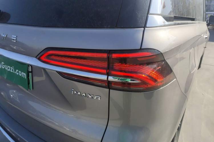 Used Roewe iMAX8 New Energy 2025 1.5T DMH Lu Zun Deluxe Edition Exterior 6