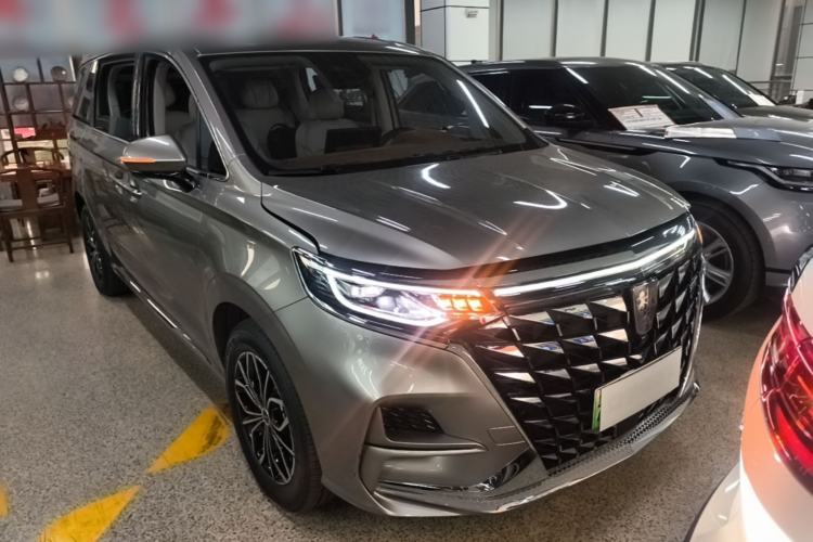 Used Roewe iMAX8 New Energy 2025 1.5T DMH Lu Zun Deluxe Edition Front Right 45 Deg