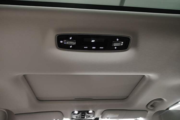 Used Roewe iMAX8 New Energy 2025 1.5T DMH Lu Zun Deluxe Edition Headliner