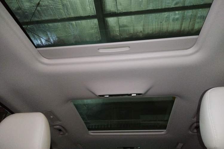 Used Roewe iMAX8 New Energy 2025 1.5T DMH Lu Zun Deluxe Edition Headliner