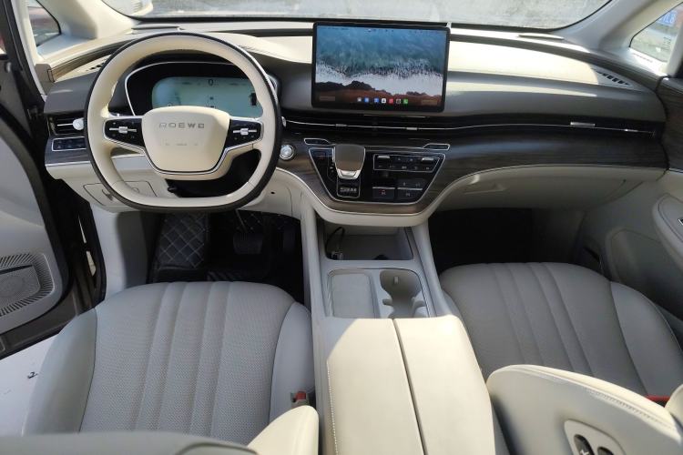 Used Roewe iMAX8 New Energy 2025 1.5T DMH Lu Zun Deluxe Edition Interior 2