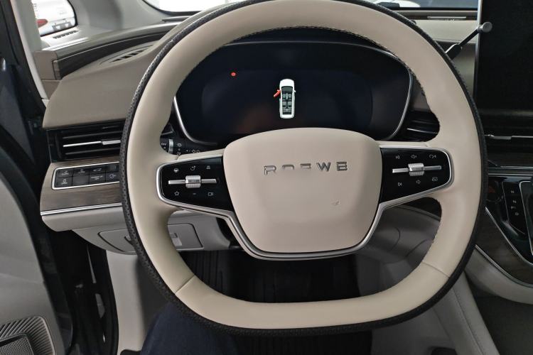 Used Roewe iMAX8 New Energy 2025 1.5T DMH Lu Zun Deluxe Edition Interior 4