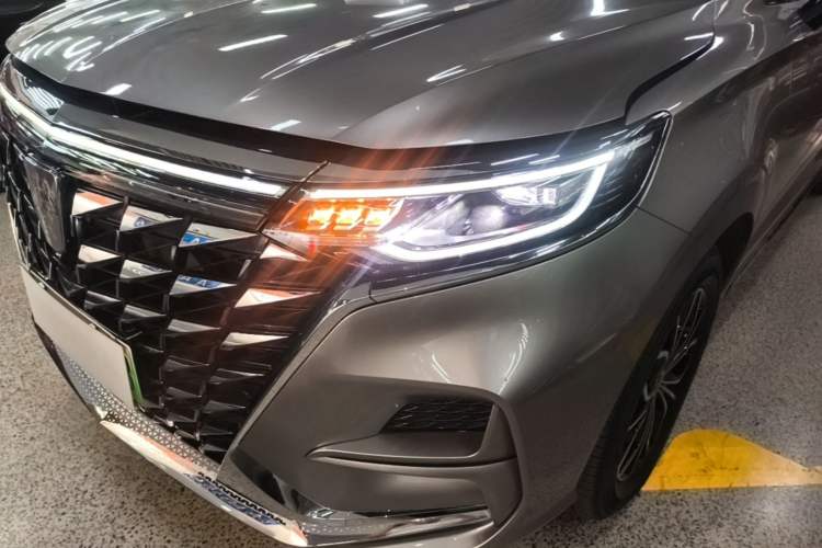 Used Roewe iMAX8 New Energy 2025 1.5T DMH Lu Zun Deluxe Edition Left Front Headlight