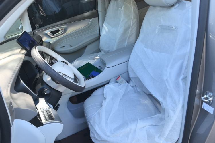 Used Roewe iMAX8 New Energy 2025 1.5T DMH Lu Zun Deluxe Edition Left Front Seat