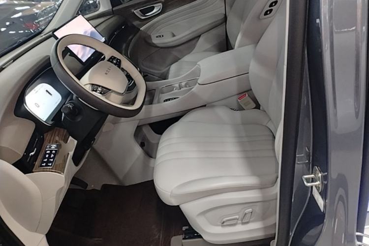 Used Roewe iMAX8 New Energy 2025 1.5T DMH Lu Zun Deluxe Edition Left Front Seat