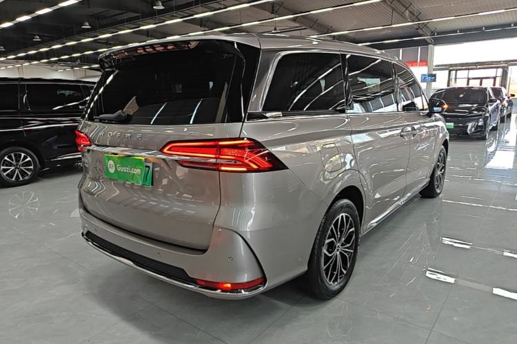 Used Roewe iMAX8 New Energy 2025 1.5T DMH Lu Zun Deluxe Edition Rear Right 45 Deg