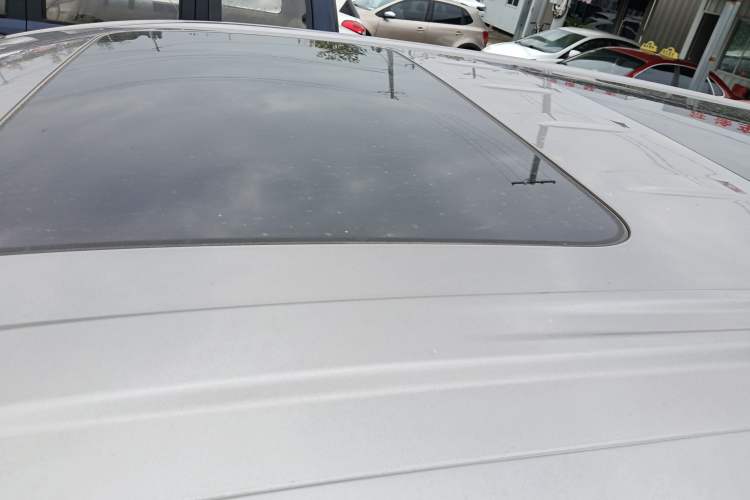 Used Roewe iMAX8 New Energy 2025 1.5T DMH Lu Zun Deluxe Edition Roof