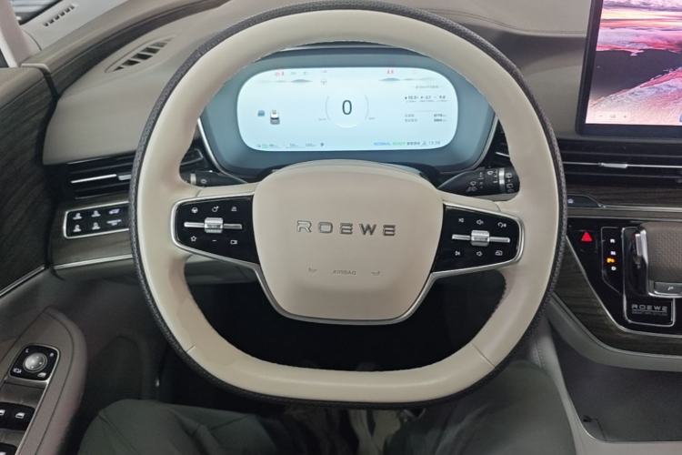 Used Roewe iMAX8 New Energy 2025 1.5T DMH Lu Zun Deluxe Edition Steering Wheel