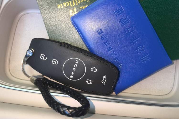 Used Roewe iMAX8 New Energy 2025 1.5T DMH Lu Zun Deluxe Edition Vehicle Key