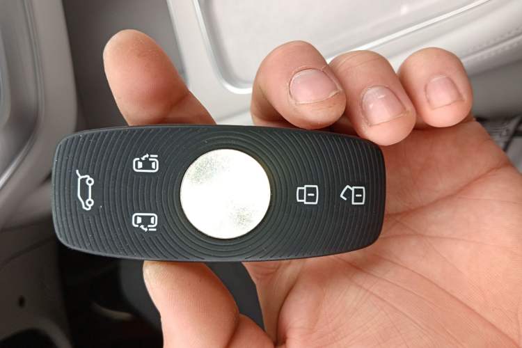 Used Roewe iMAX8 New Energy 2025 1.5T DMH Lu Zun Deluxe Edition Vehicle Key
