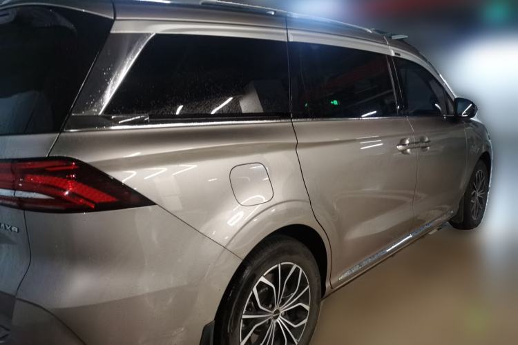 Used Roewe iMAX8 New Energy 2025 1.5T DMH Lu Zun Deluxe Edition Rear Right 45 Deg