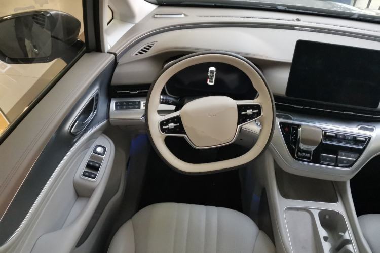 Used Roewe iMAX8 New Energy 2025 1.5T DMH Lu Zun Deluxe Edition Steering Wheel