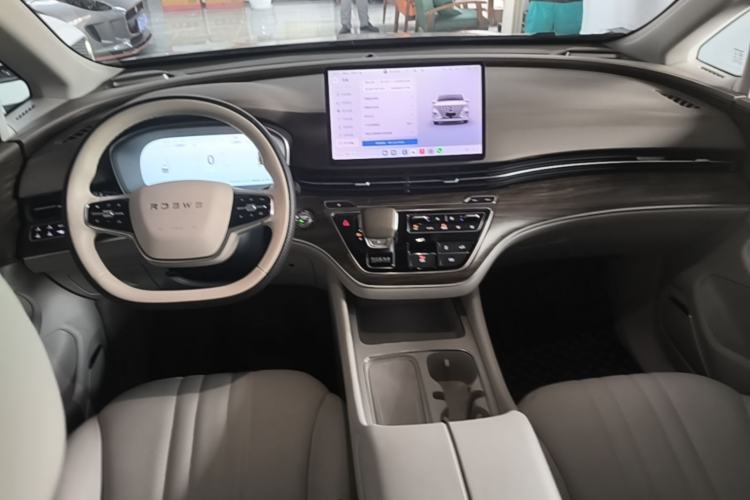 Used Roewe iMAX8 New Energy 2025 1.5T DMH Lu Zun Deluxe Edition Center Console