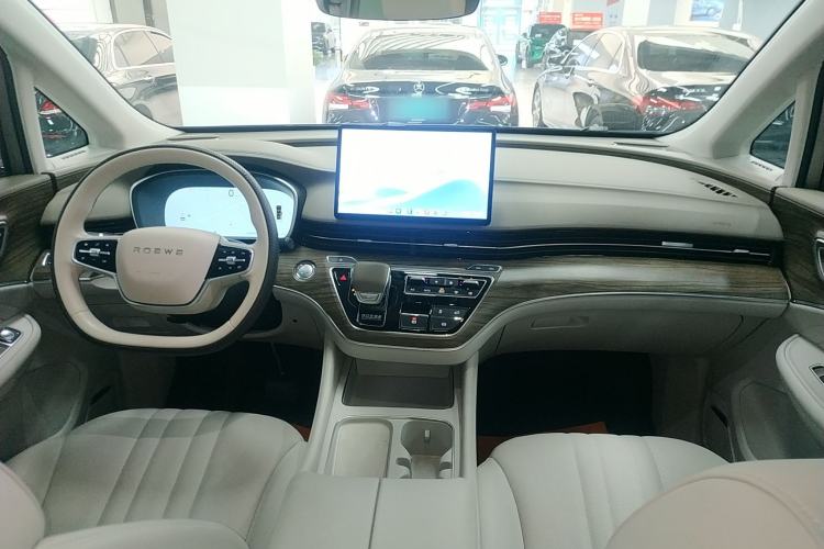 Used Roewe iMAX8 New Energy 2025 1.5T DMH Lu Zun Deluxe Edition Center Console