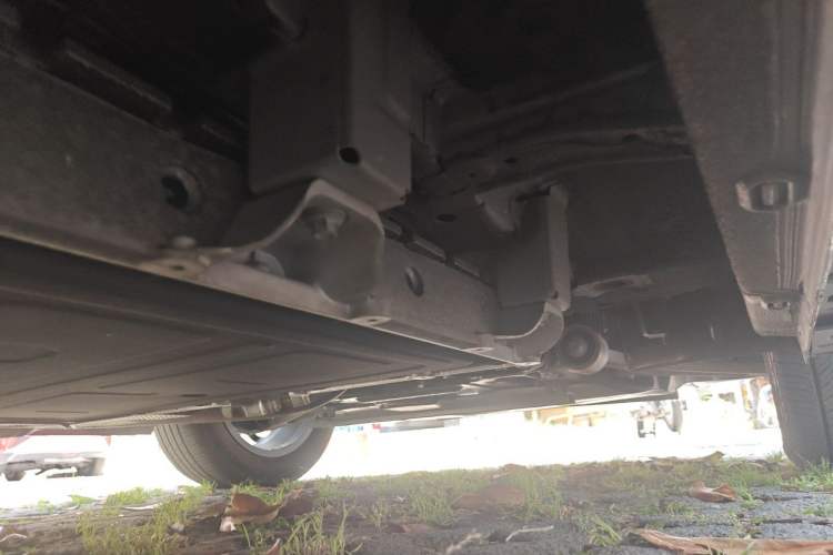 Used Roewe iMAX8 New Energy 2025 1.5T DMH Lu Zun Deluxe Edition Chassis Front Right
