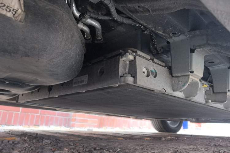 Used Roewe iMAX8 New Energy 2025 1.5T DMH Lu Zun Deluxe Edition Chassis Rear Right