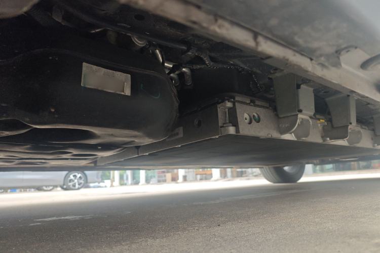 Used Roewe iMAX8 New Energy 2025 1.5T DMH Lu Zun Deluxe Edition Chassis Rear Right