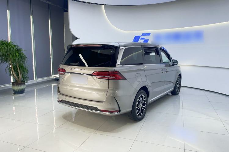 Used Roewe iMAX8 New Energy 2025 1.5T DMH Lu Zun Deluxe Edition Exterior 4