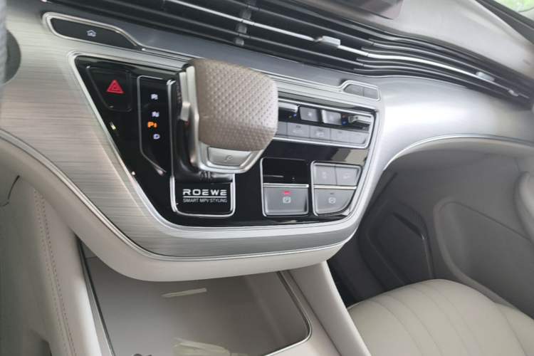 Used Roewe iMAX8 New Energy 2025 1.5T DMH Lu Zun Deluxe Edition Gear Lever