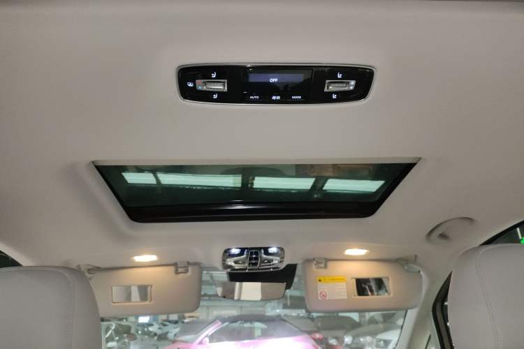 Used Roewe iMAX8 New Energy 2025 1.5T DMH Lu Zun Deluxe Edition Headliner