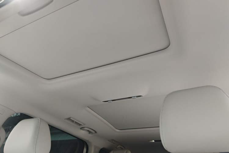 Used Roewe iMAX8 New Energy 2025 1.5T DMH Lu Zun Deluxe Edition Headliner