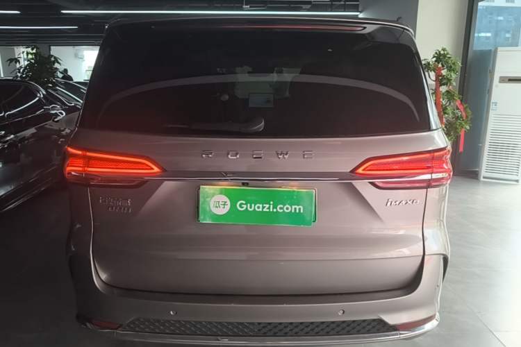 Used Roewe iMAX8 New Energy 2025 1.5T DMH Lu Zun Deluxe Edition Rear