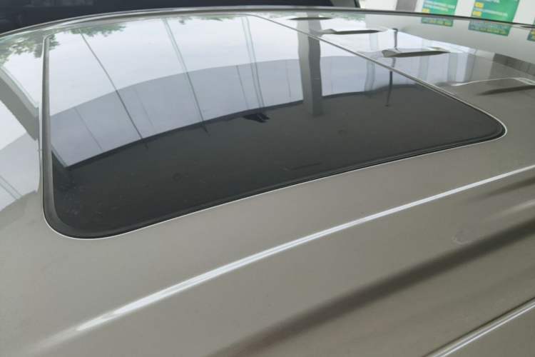 Used Roewe iMAX8 New Energy 2025 1.5T DMH Lu Zun Deluxe Edition Roof