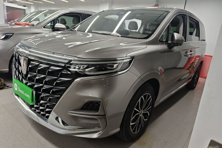 Roewe iMAX8 New Energy 2025 1.5T DMH Lu Zun Deluxe Edition - Luxury Plus