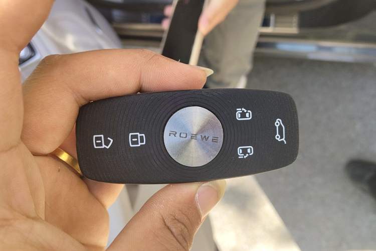 Used Roewe iMAX8 New Energy 2025 1.5T DMH Lu Zun Deluxe Edition Vehicle Key