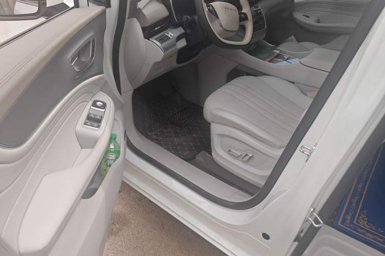 Used Roewe iMAX8 New Energy 2025 1.5T DMH Lu Zun Deluxe Edition Driver Seat