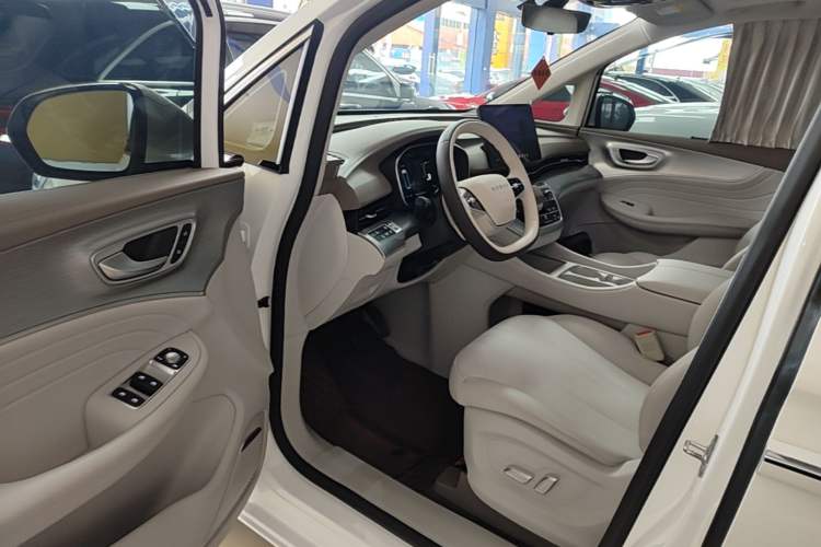 Used Roewe iMAX8 New Energy 2025 1.5T DMH Lu Zun Deluxe Edition Driver Seat