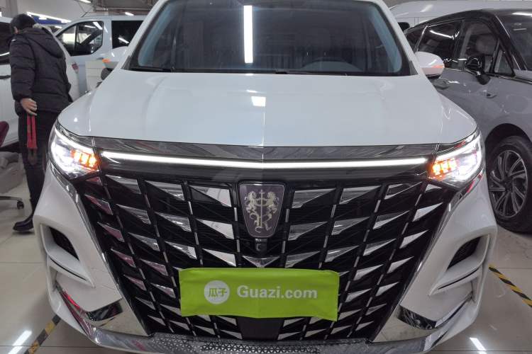 Used Roewe iMAX8 New Energy 2025 1.5T DMH Lu Zun Deluxe Edition Exterior 1