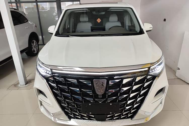 Used Roewe iMAX8 New Energy 2025 1.5T DMH Lu Zun Deluxe Edition Front