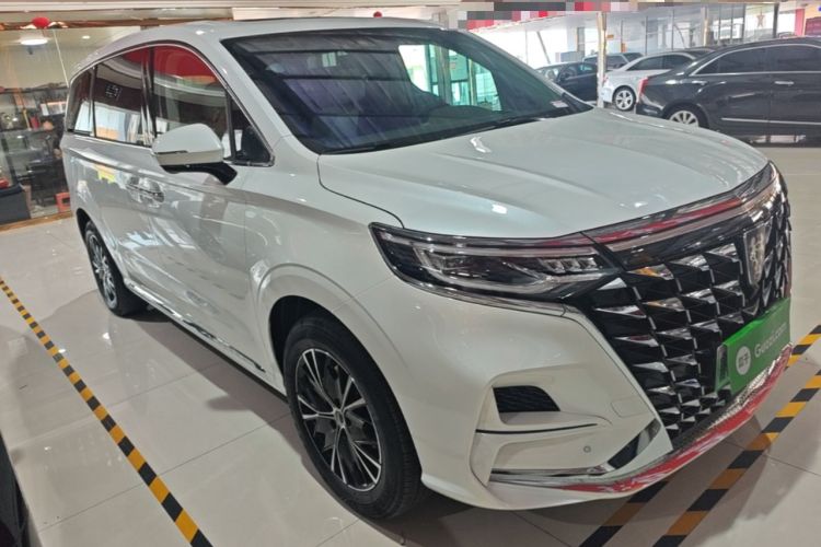 Used Roewe iMAX8 New Energy 2025 1.5T DMH Lu Zun Deluxe Edition Front Right 45 Deg
