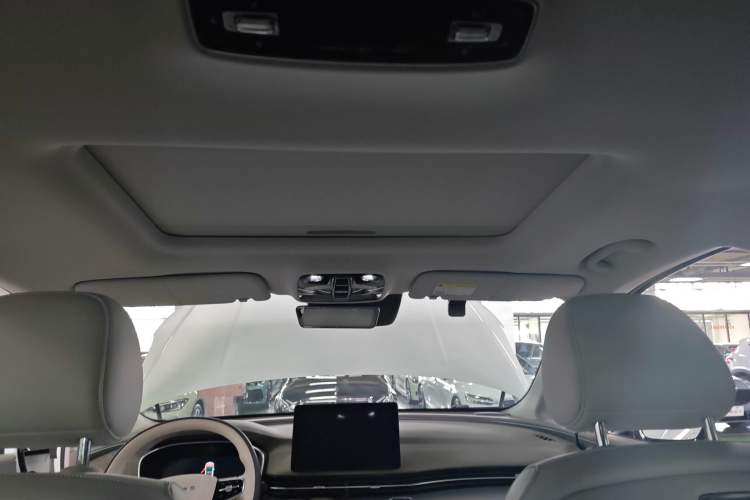 Used Roewe iMAX8 New Energy 2025 1.5T DMH Lu Zun Deluxe Edition Headliner