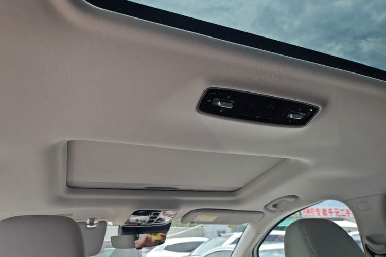 Used Roewe iMAX8 New Energy 2025 1.5T DMH Lu Zun Deluxe Edition Headliner