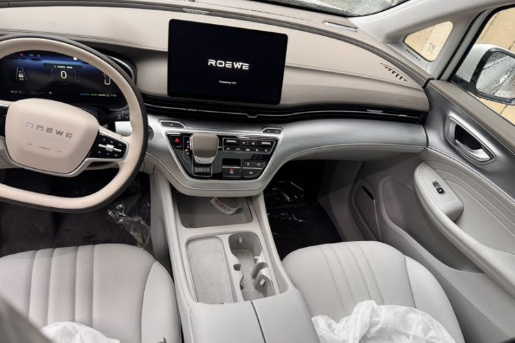 Used Roewe iMAX8 New Energy 2025 1.5T DMH Lu Zun Deluxe Edition Interior 1