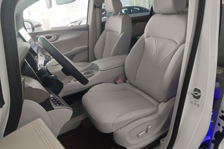 Used Roewe iMAX8 New Energy 2025 1.5T DMH Lu Zun Deluxe Edition Left Front Seat