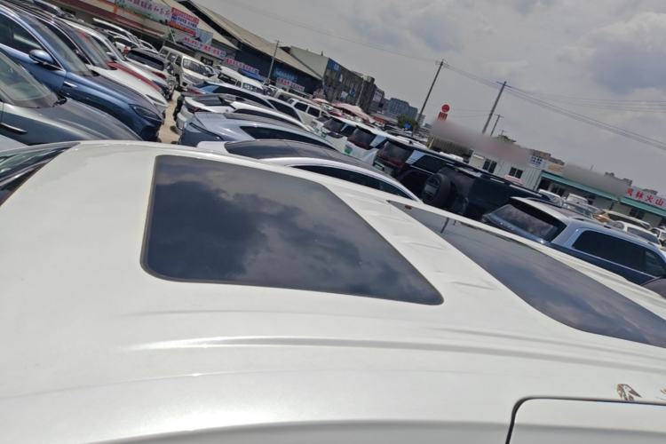 Used Roewe iMAX8 New Energy 2025 1.5T DMH Lu Zun Deluxe Edition Roof
