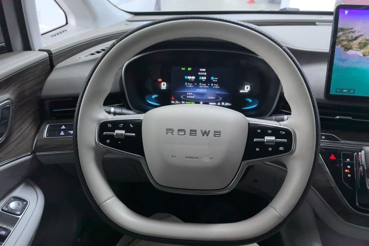 Used Roewe iMAX8 New Energy 2025 1.5T DMH Lu Zun Deluxe Edition Steering Wheel