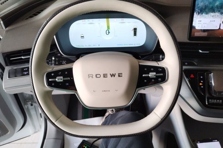 Used Roewe iMAX8 New Energy 2025 1.5T DMH Lu Zun Deluxe Edition Steering Wheel