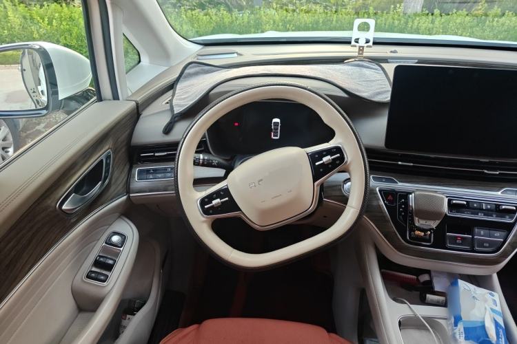 Used Roewe iMAX8 New Energy 2025 1.5T DMH Lu Zun Deluxe Edition Steering Wheel
