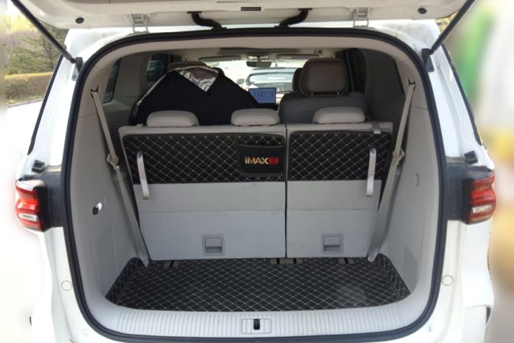 Used Roewe iMAX8 New Energy 2025 1.5T DMH Lu Zun Deluxe Edition Trunk