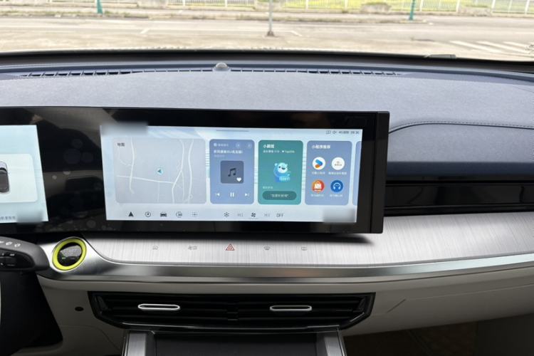 Used Roewe Jing 2022 2.0T Blue Whale Edition Audio And AC Panel