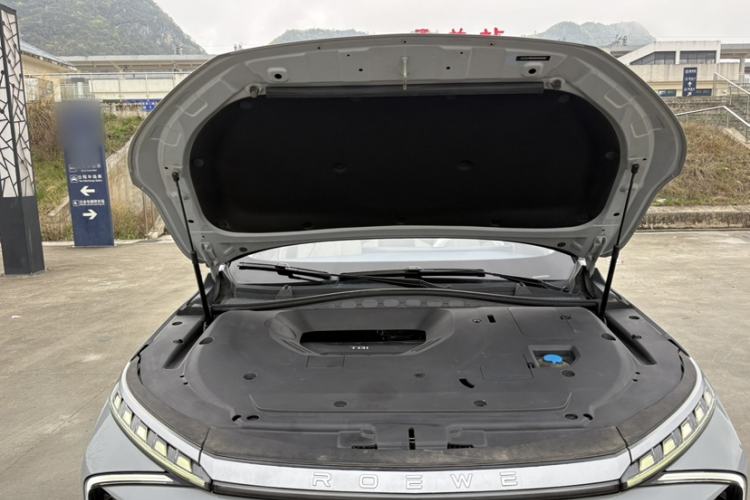 Used Roewe Jing 2022 2.0T Blue Whale Edition Engine Bay