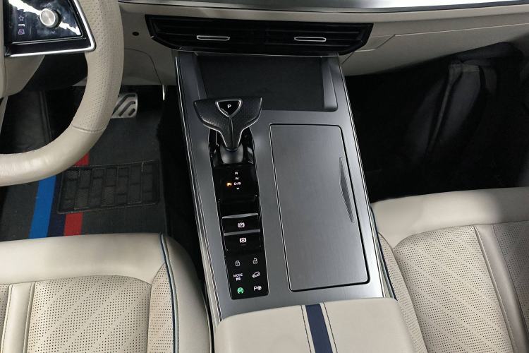 Used Roewe Jing 2022 2.0T Blue Whale Edition Gear Lever